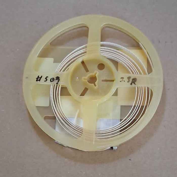#509 - 3,3 Ohm resistor